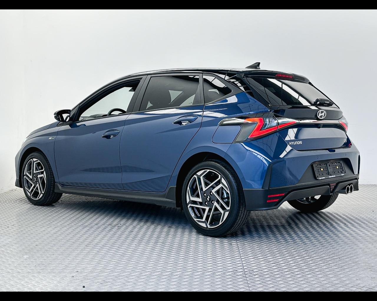 HYUNDAI I20 PE MY25 1.0T MT NLINE CARBON