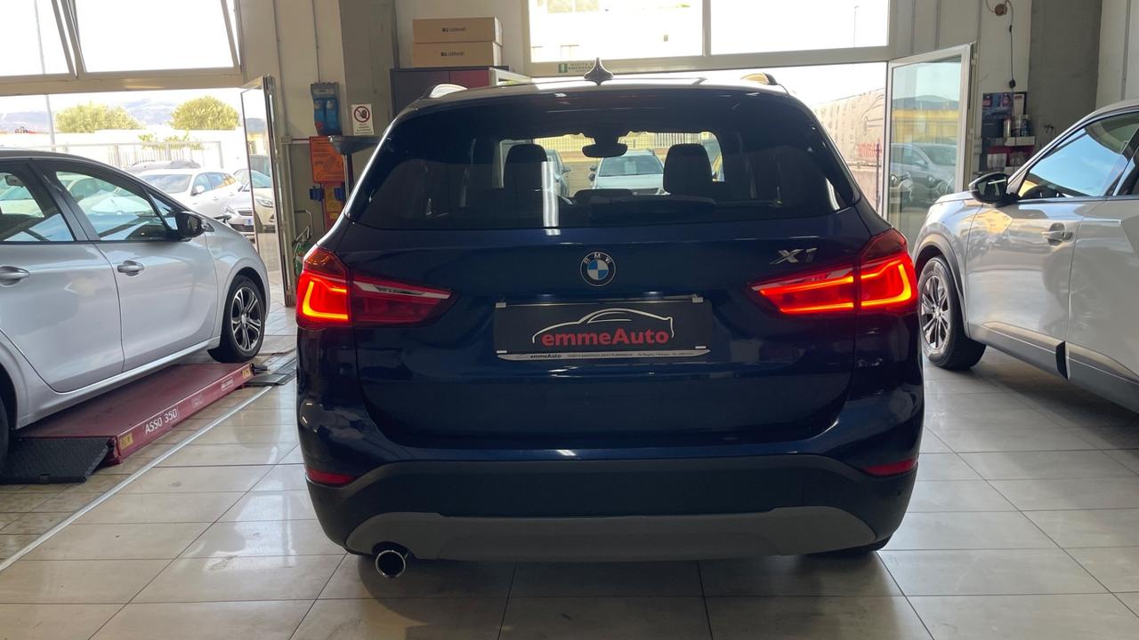 Bmw X1 sDrive18d Advantage