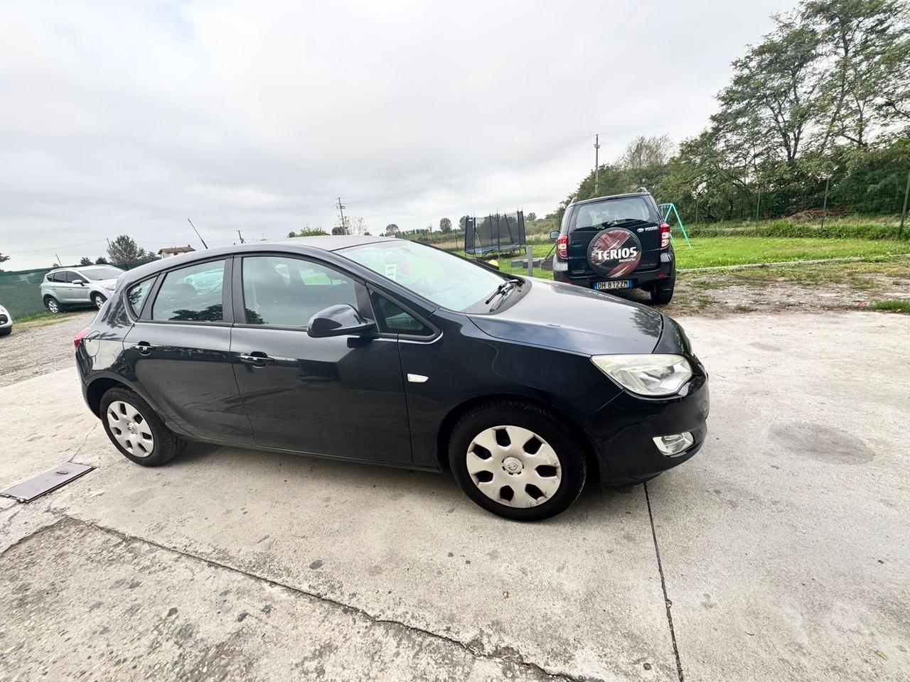 Opel Astra 1.4 100CV Edition