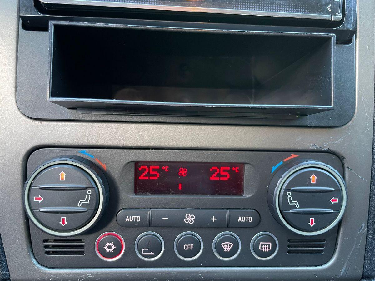 Alfa Romeo 159 1.9 JTDm 170CV Distinctive My'11