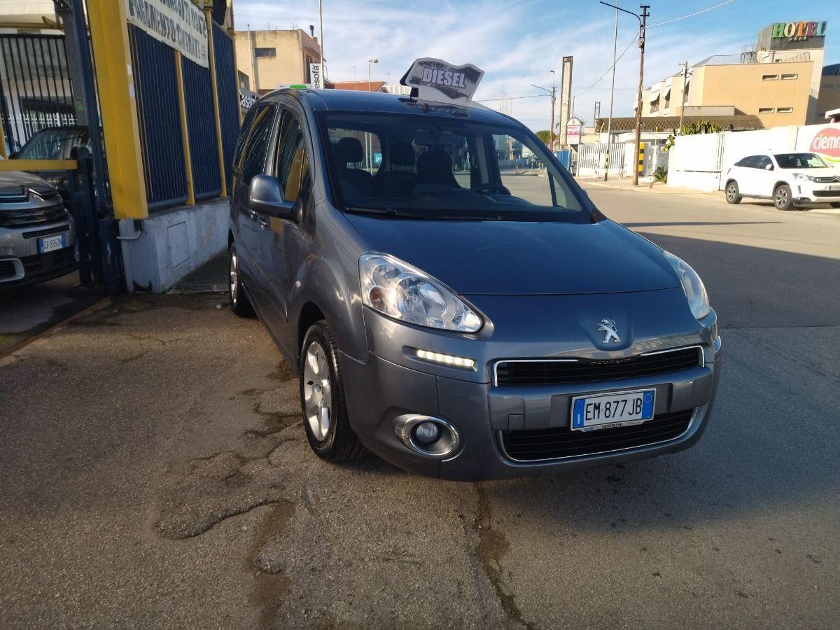 PEUGEOT Partner Tepee 1.6 HDi 92 CV Outdoor - 2012