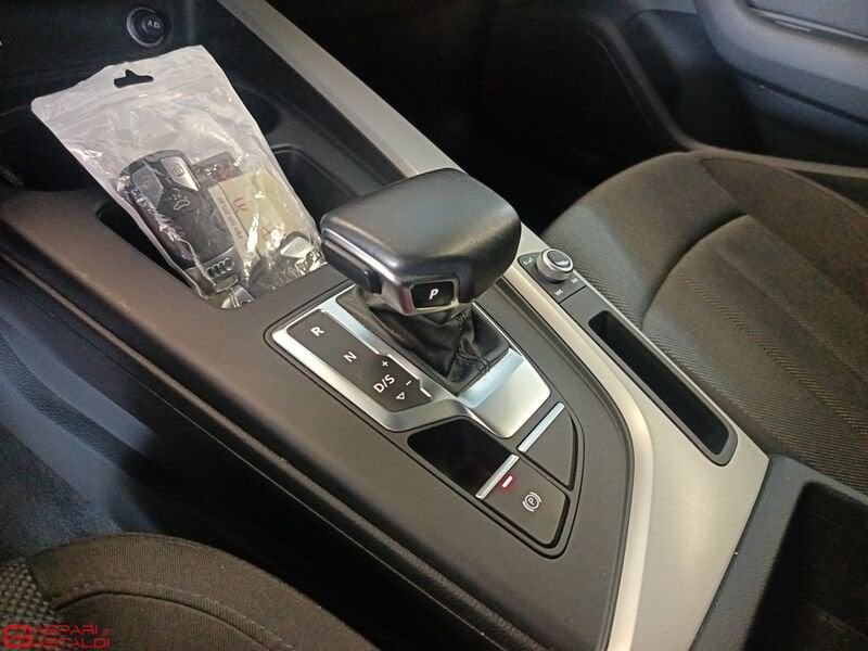 Audi A4 2.0 30 TDI 100KW BUSINESS S TRONIC