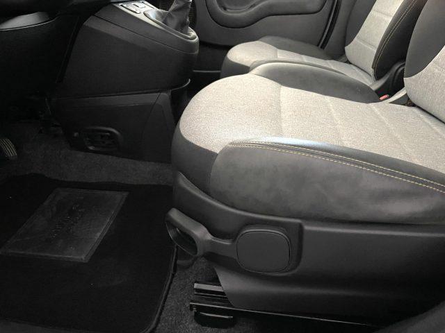 FIAT Panda 1.0 Hybrid 70 CV Cross