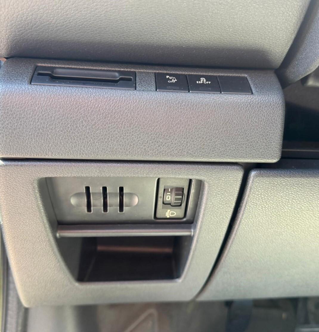 Peugeot 3008 1.6 HDi 112CV Premium