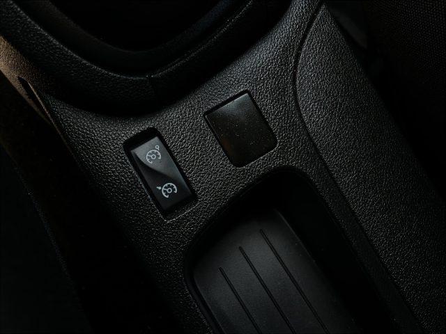 RENAULT Clio AUTOCARRO N1 2POSTI