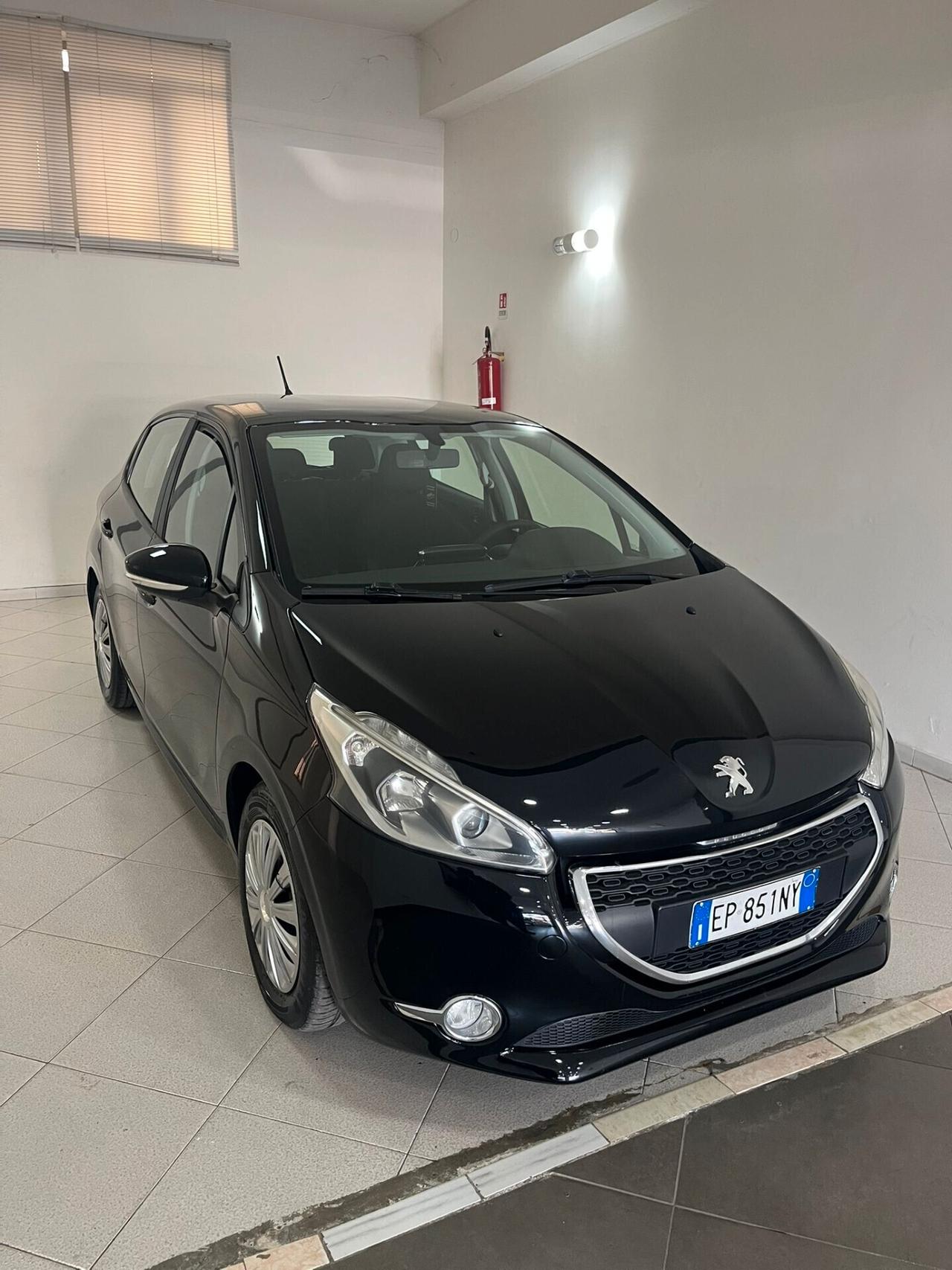 Peugeot 208 1.2 VTi 82 CV GPL 5 porte Allure
