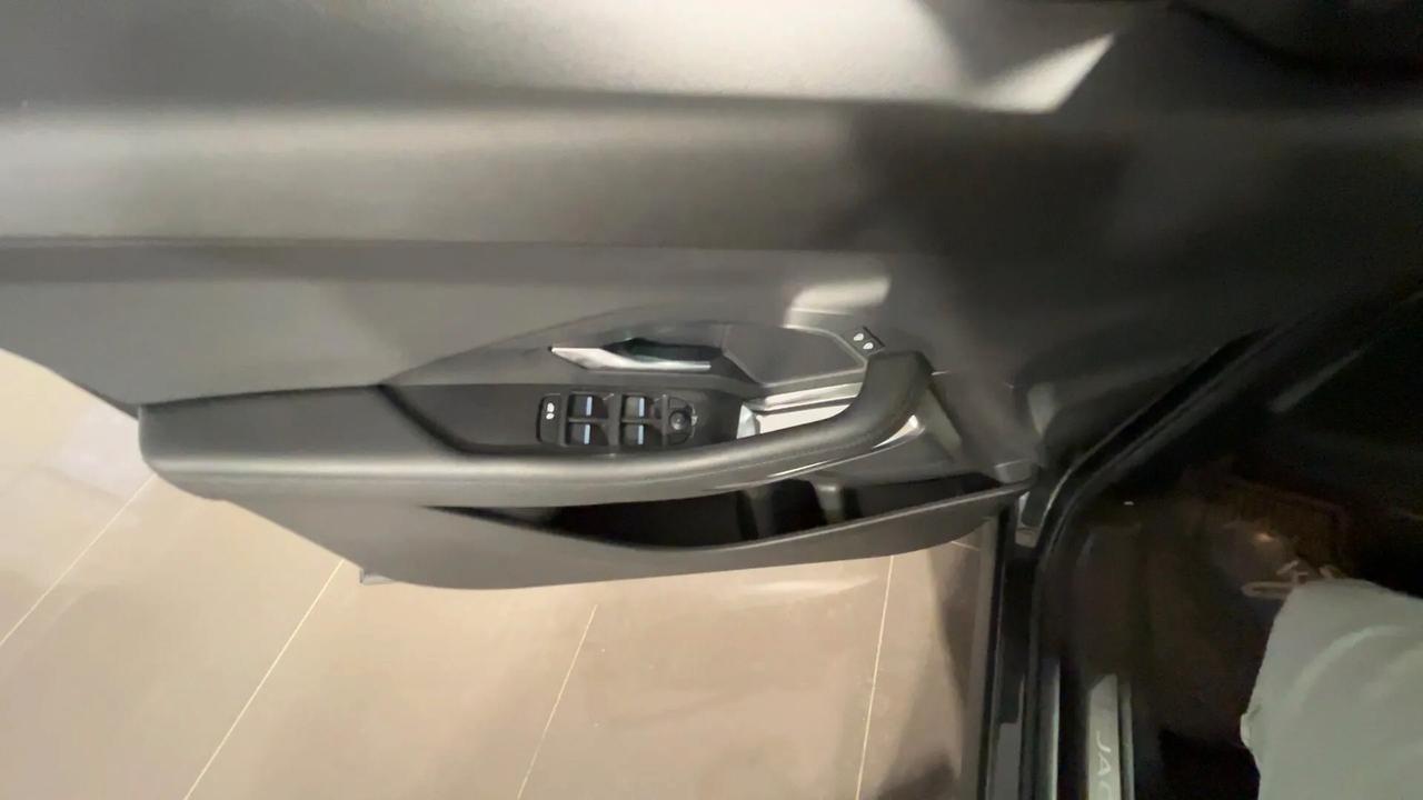 Jaguar E-Pace 2.0D I4 163 CV