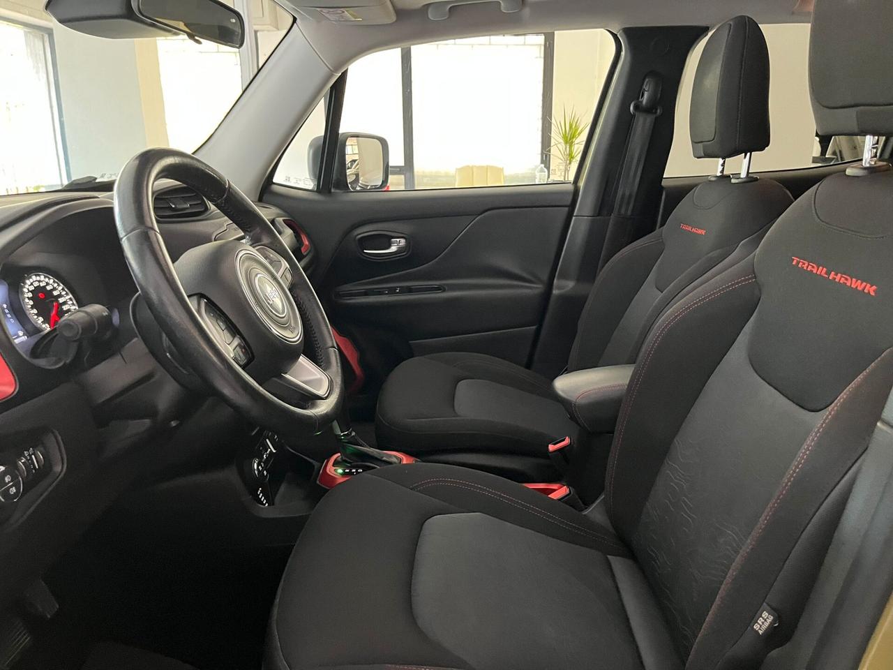 Jeep Renegade 2.0 Mjt 170CV 4WD Active Drive Low Trailhawk