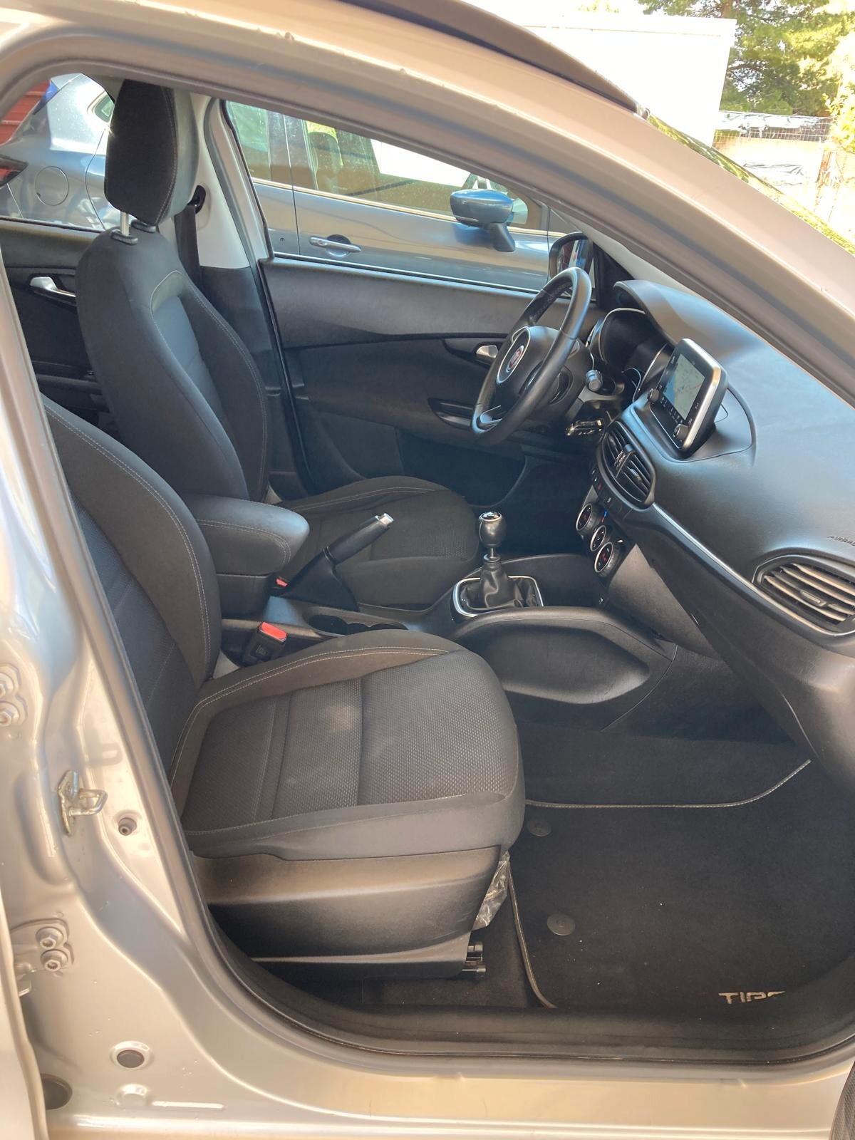 Fiat Tipo 1.6 Mjt S&S SW Lounge
