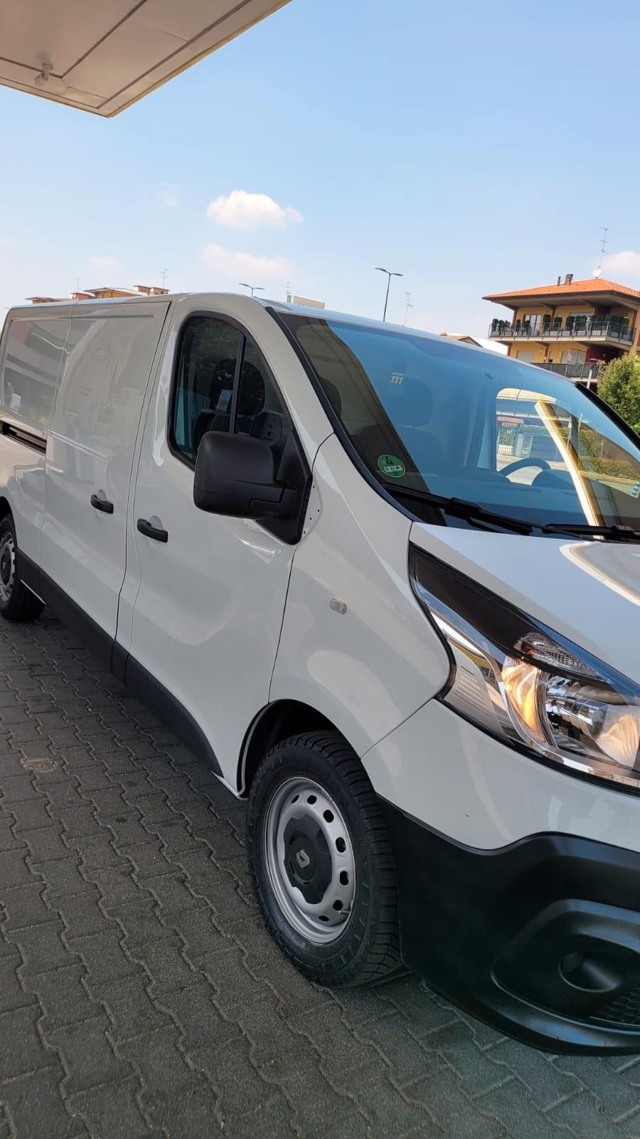 Renault Trafic Passo Lungo