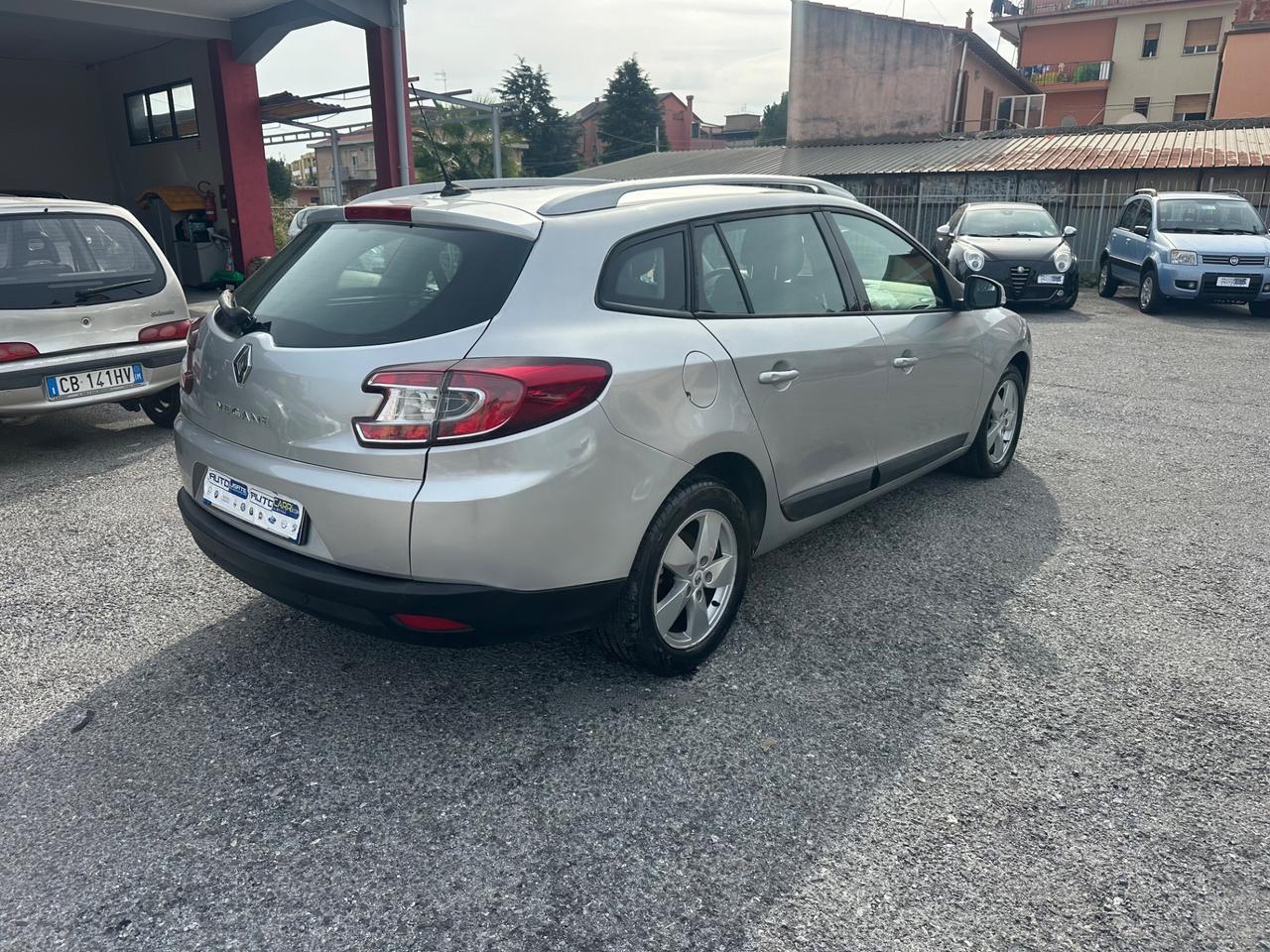 Renault Megane 1.5 DCI 110 CV Sportour Ecobusiness Premium