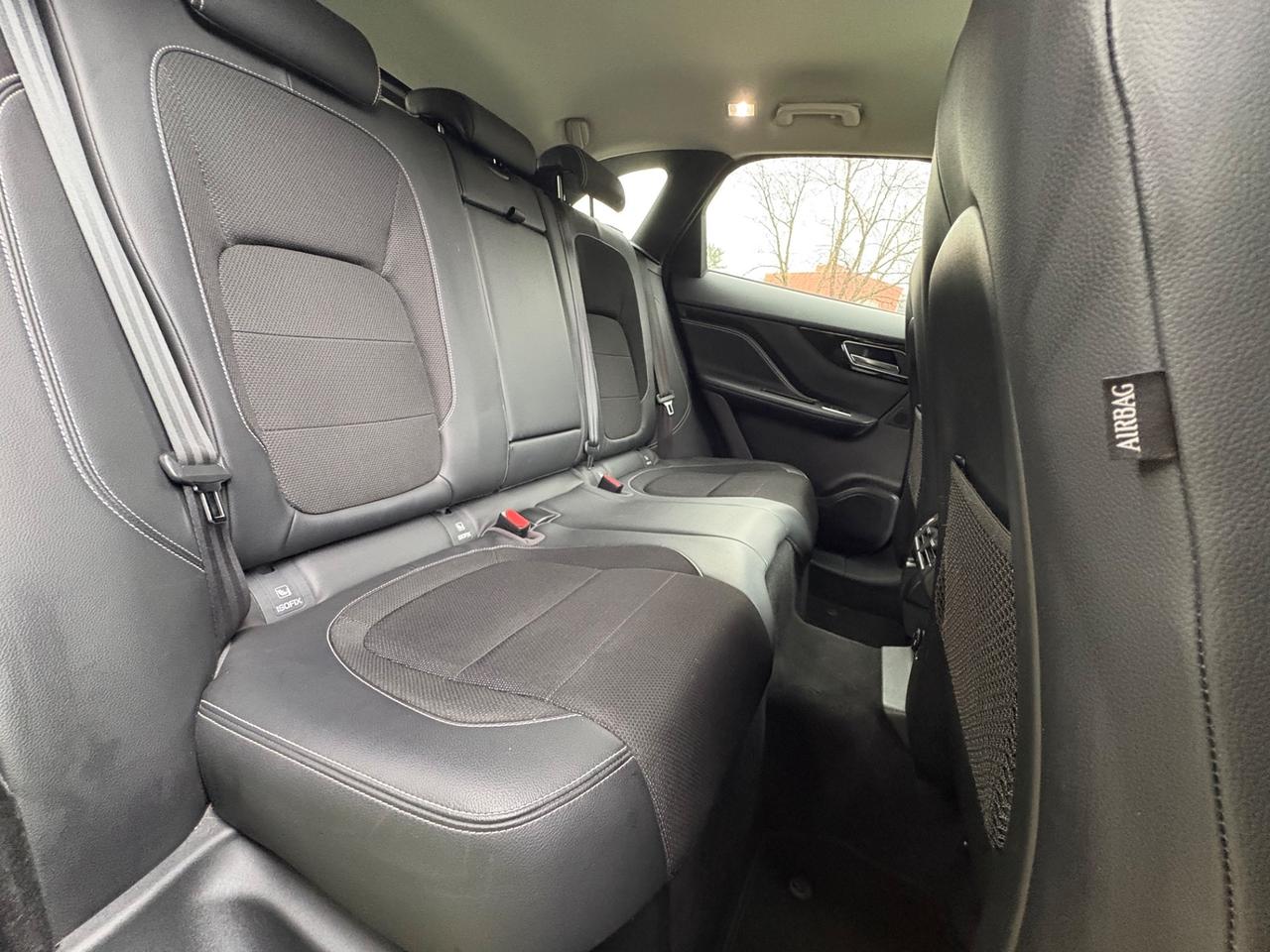 Jaguar F-Pace 2.0d R-Sport awd 180cv auto