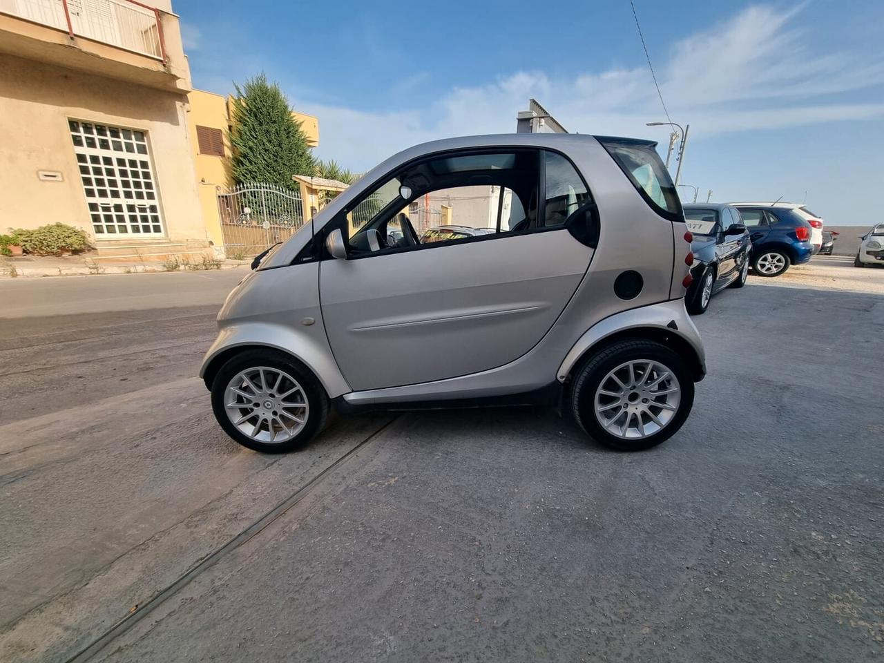 Smart ForTwo 800 coupé pure cdi