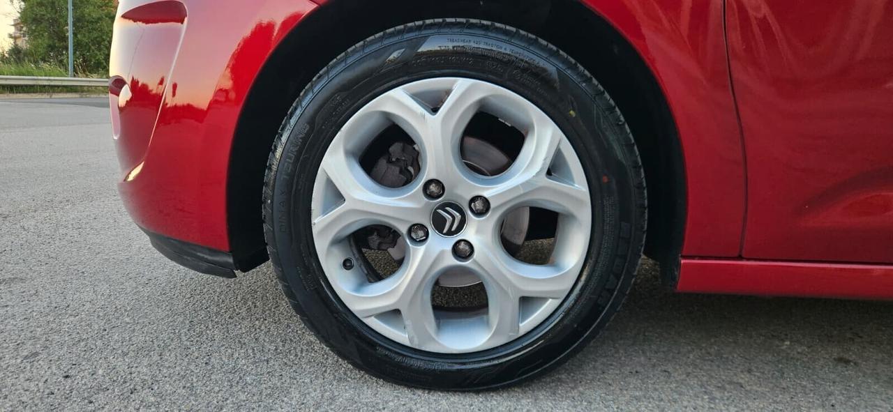 Citroen C3 1.6 HDi 90 cv Exclusive