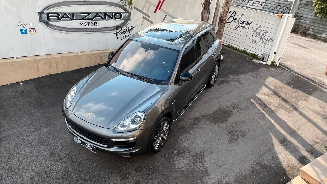 Porsche Cayenne 3.0 DIESEL PLATINUM EDITION 2015