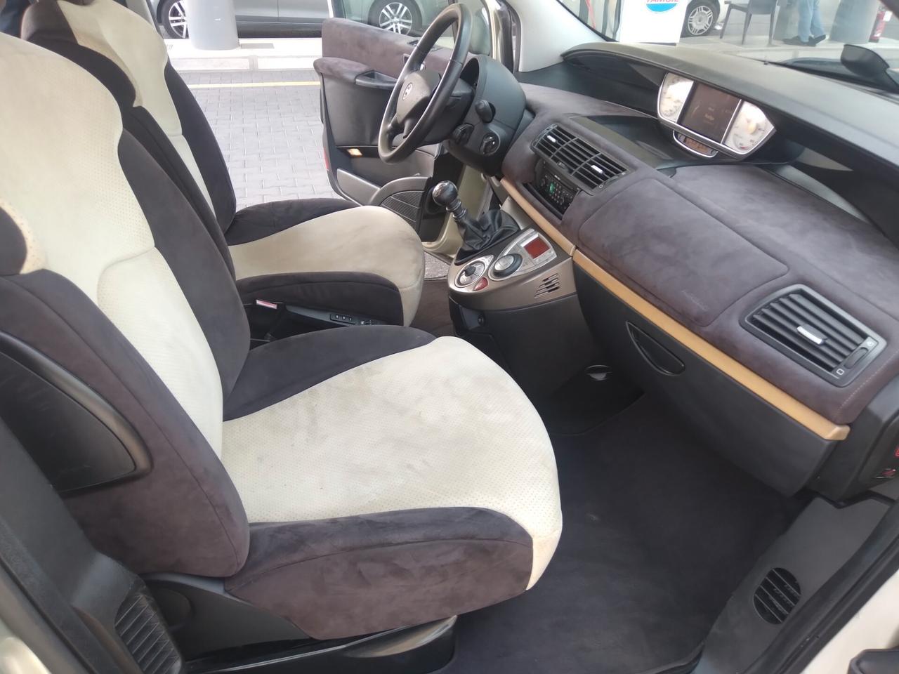 Lancia Phedra 2.0 MJT 136 CV Oro Plus cambio manuale 6marce