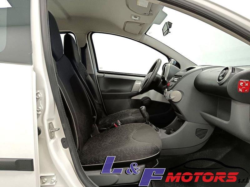 Peugeot 107 107 1.0 5p