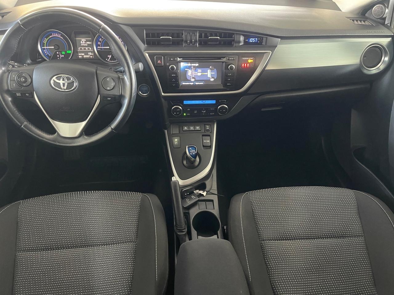 Toyota Auris 1.8 Hybrid Lounge