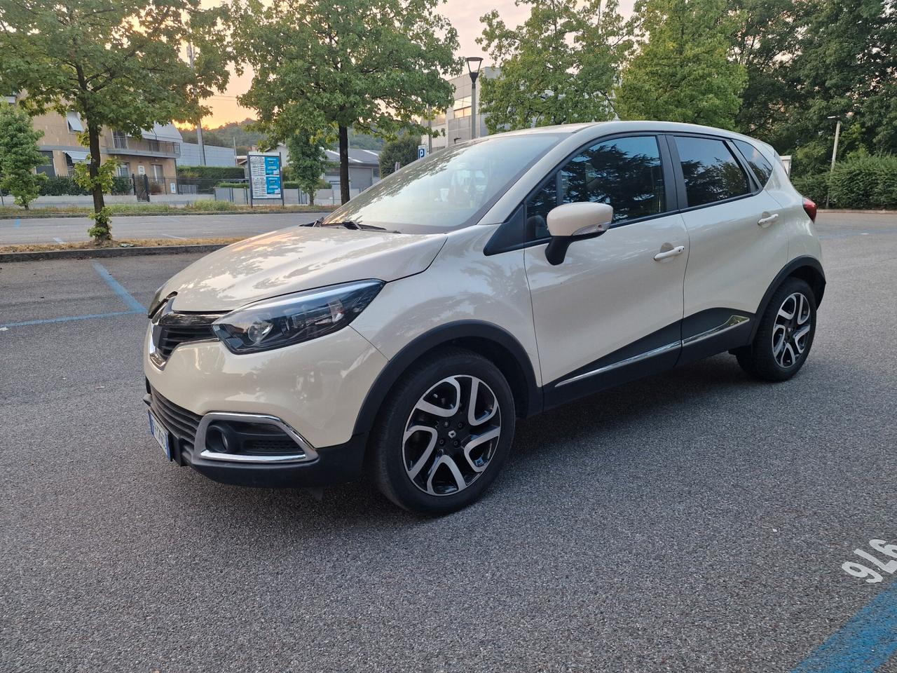 Renault Captur 0.9 TCe 12V 90 CV Start&Stop Energy R-Link
