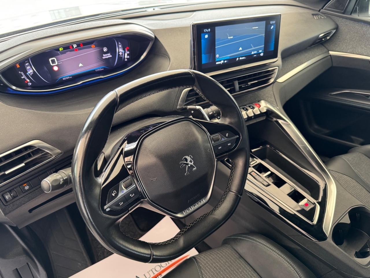 PEUGEOT 3008 1.5 Hdi Allure - Led Navi 18