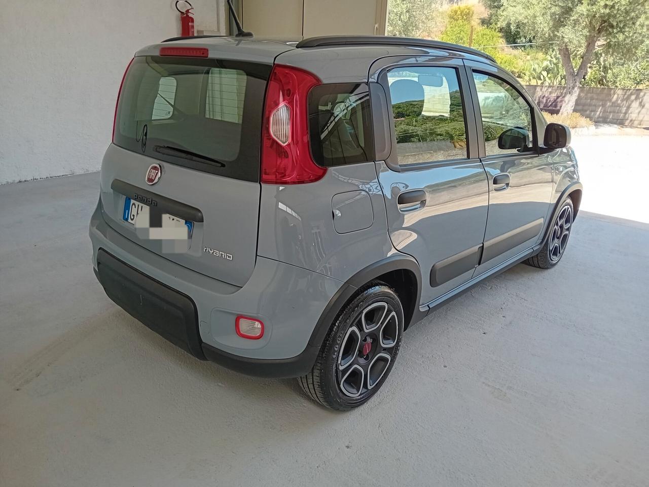 Fiat Panda 1.0 FireFly S&S Hybrid City Cross