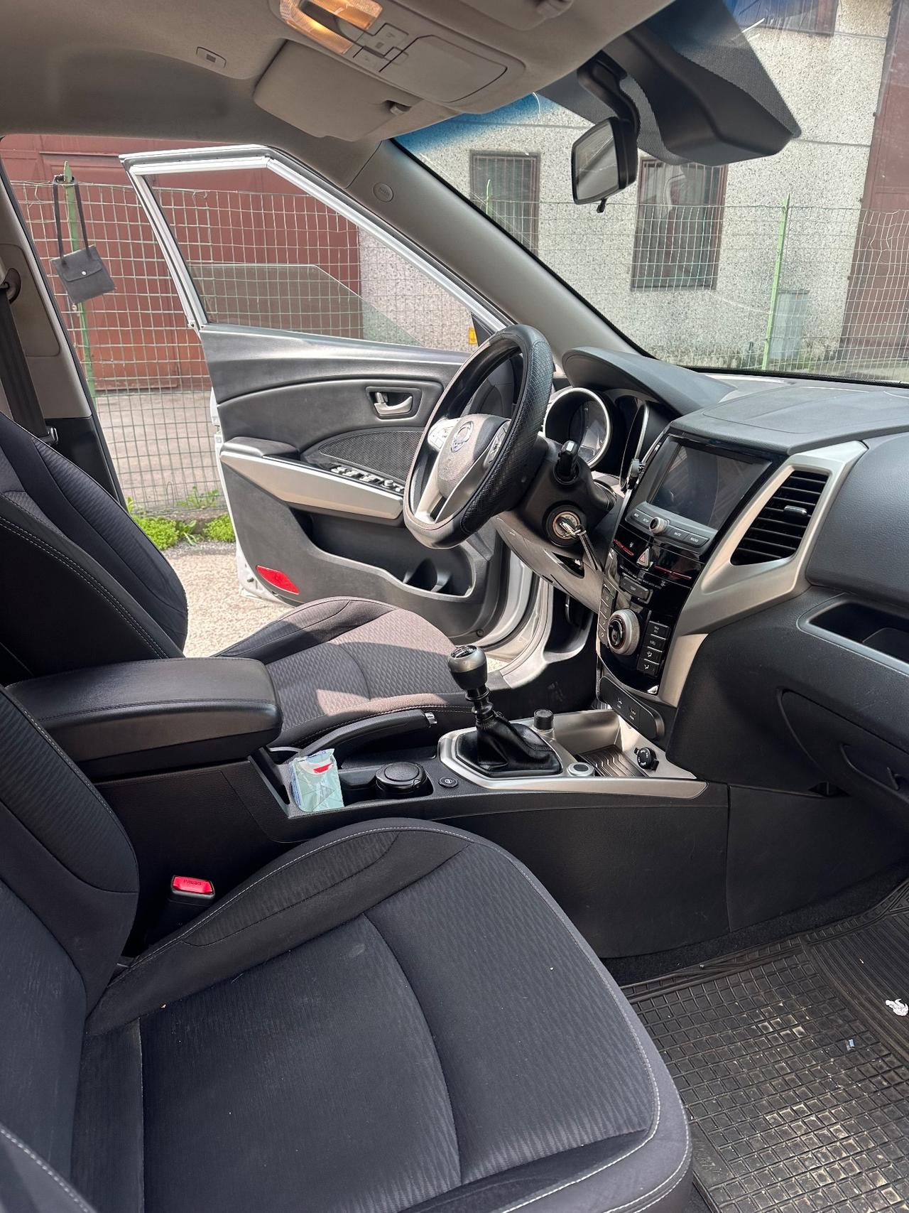 Ssangyong Tivoli 1.6 2WD Bi-fuel GPL Easy