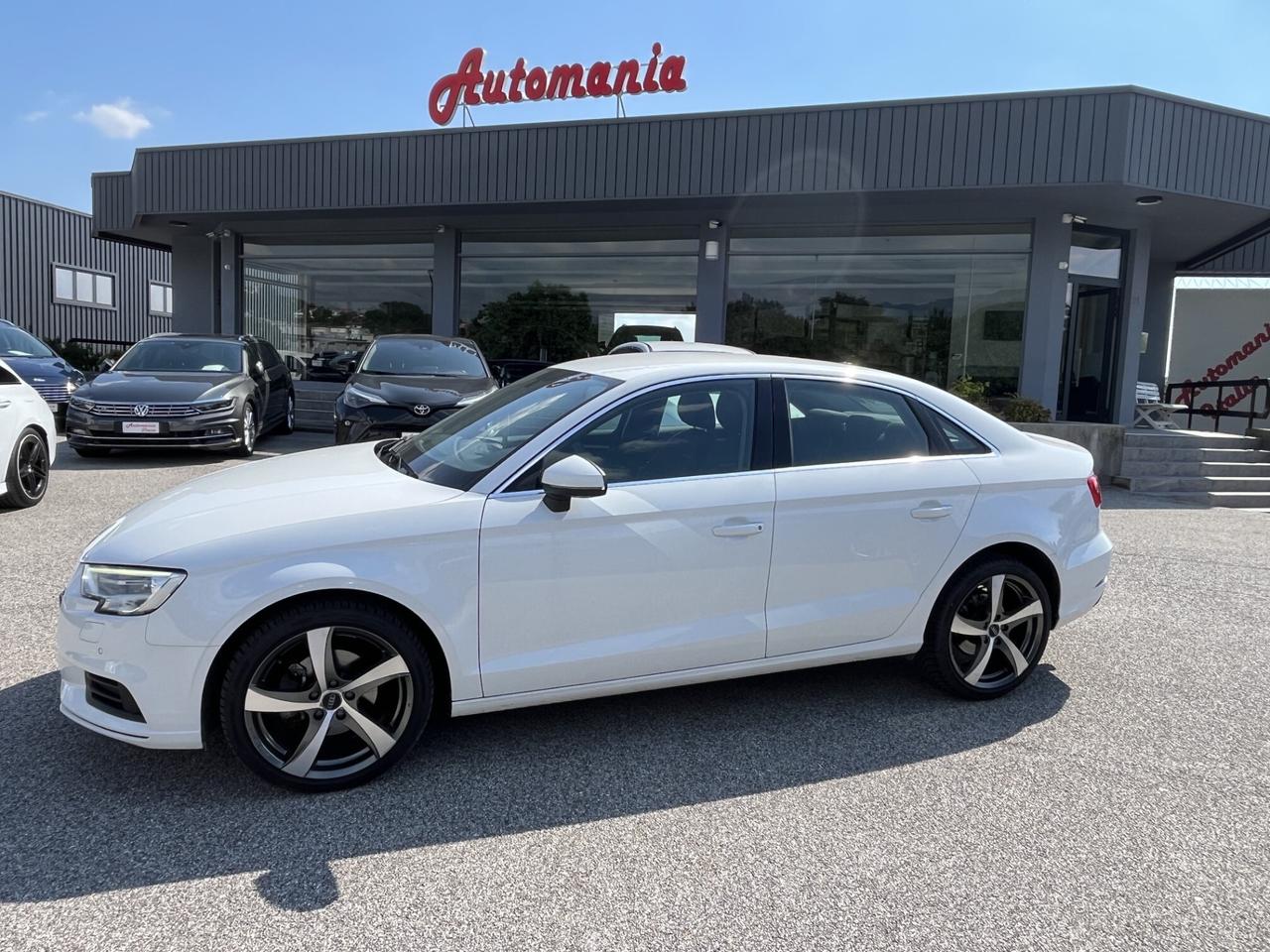 AUDI A3 BERLINA 1600 TDI 116 CV S.TRONIC