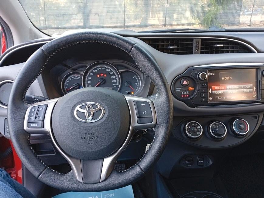 Toyota Yaris 1.0 5 porte Lounge