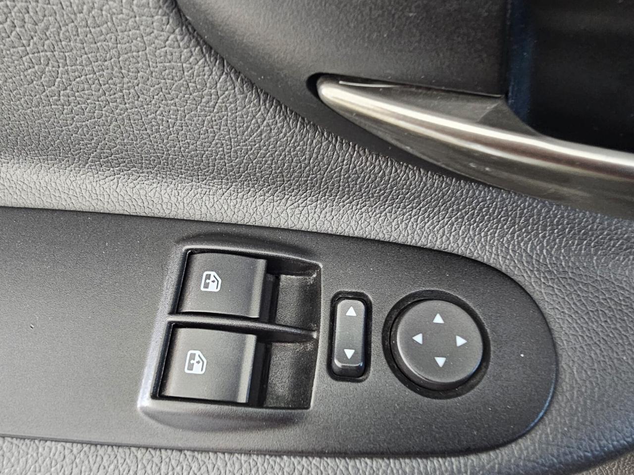 Lancia Ypsilon 0.9 TwinAir 85 CV 5 porte Metano Ecochic Gold
