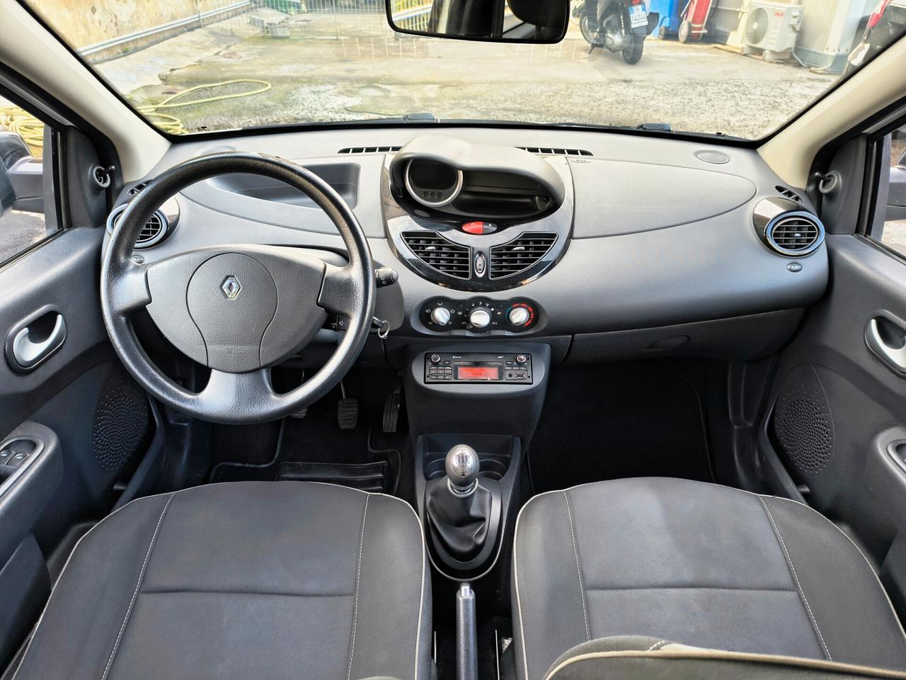RENAULT TWINGO 1.2 BENZINA SOLO 88.000 KM 2014