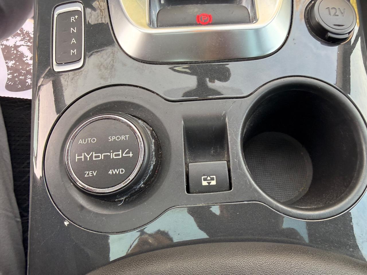 Peugeot 3008 BlueHDi 163 cv aut napapjri ibrida 4x4