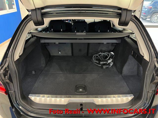 BMW 330 e 252cv plug in PHEV Touring Business Advantage