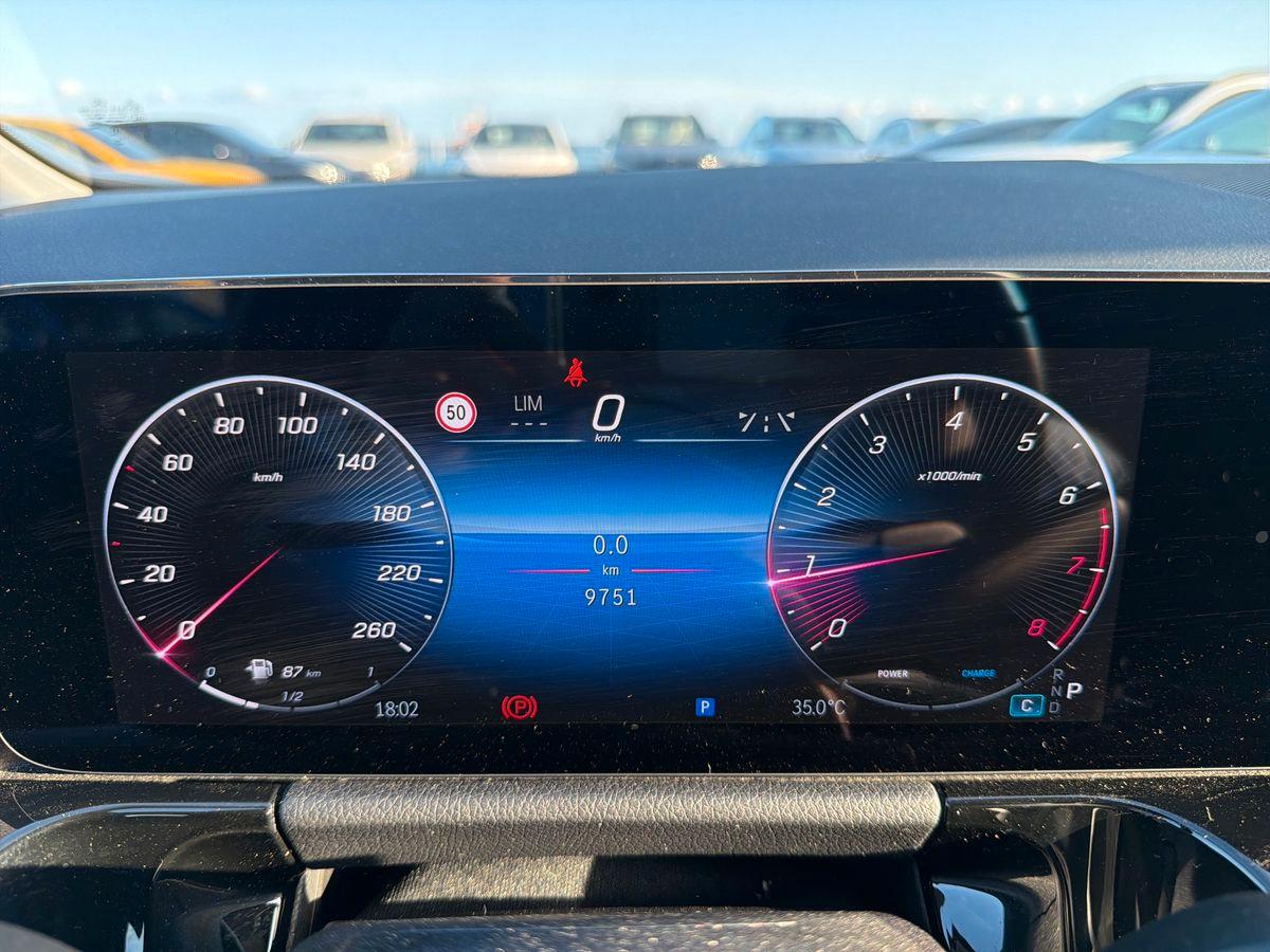 Mercedes-Benz GLA 180 Progressive Advanced Plus auto