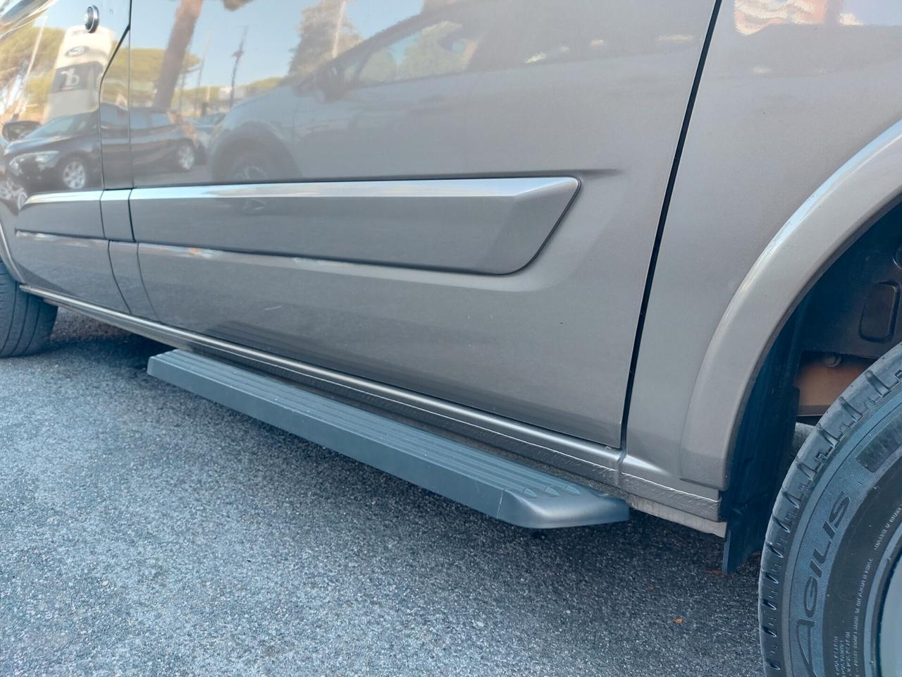 Ford Tourneo Custom 320 2.0 EcoBlue 185CV MHEV PC Titanium
