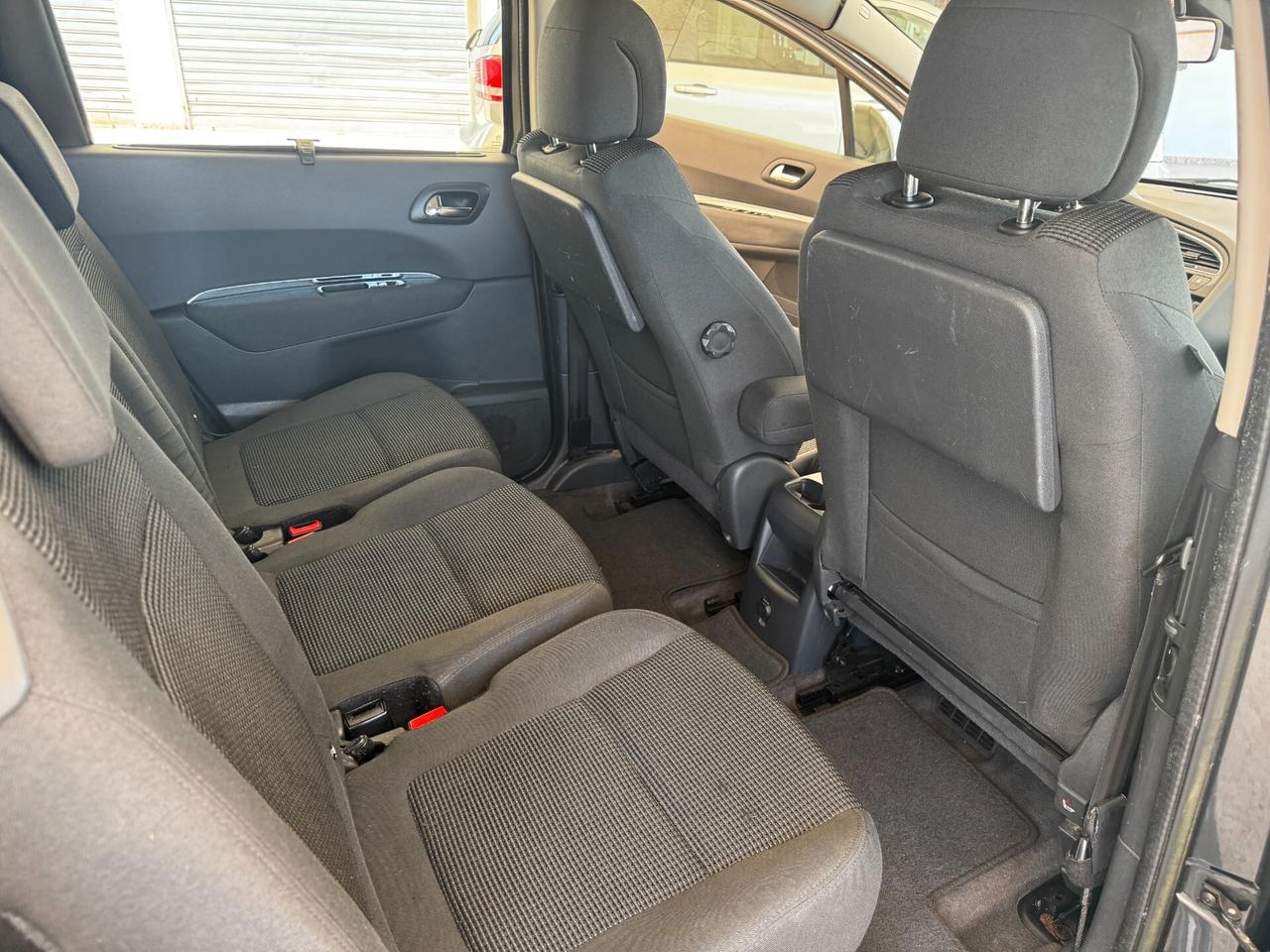 Peugeot 5008 1.6 HDi 115CV Access 7 POSTI - 2013