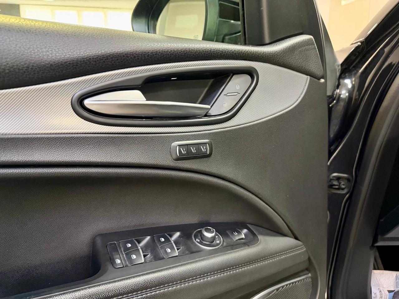 Alfa Stelvio 2.2 TD 210CV AT8 Q4 Veloce 11/2022