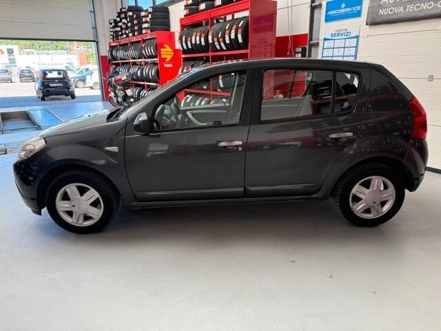Dacia Sandero 1.4 8V GPL Ambiance