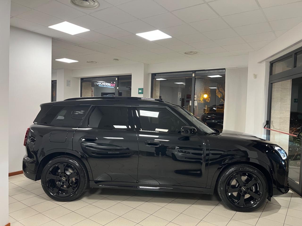 Mini Countryman JCW 2.0 150cv Diesel/elettrica