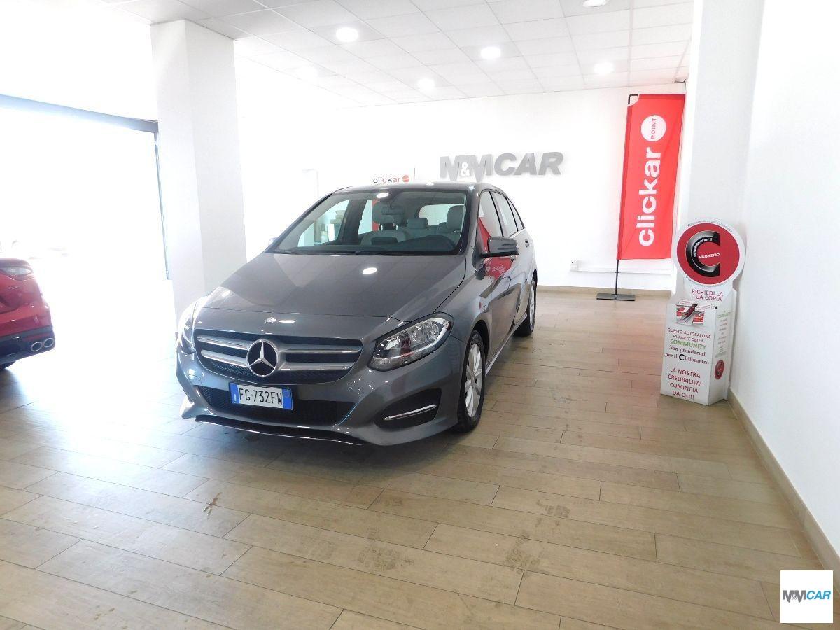 MERCEDES - Classe B - B 200 d Business