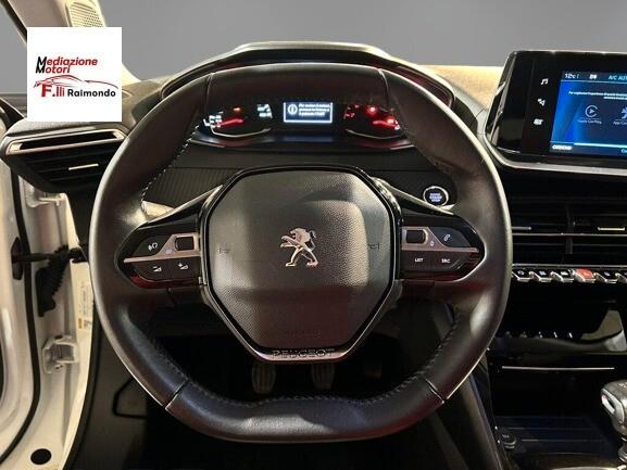 Peugeot 2008 PureTech Allure 33.000KM