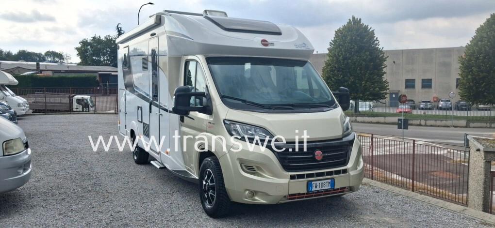 Bürstner Lyseo TD 700 letto centrale nautico regolabile in altezza