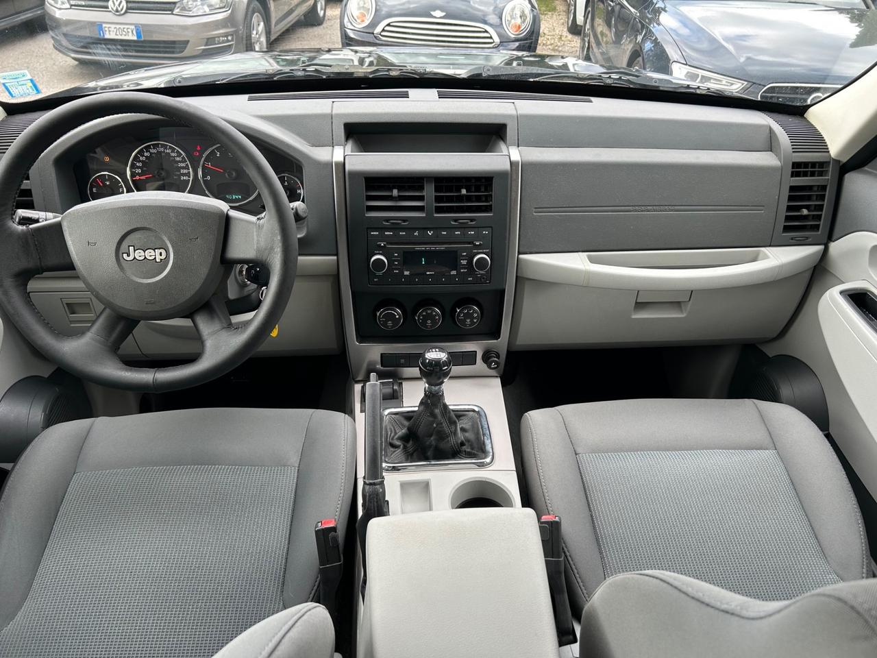 Jeep Cherokee 2.8 CRD 4X4 Gancio Traino 90000km