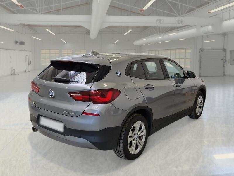 BMW X2 xDrive 25e Business X automatico