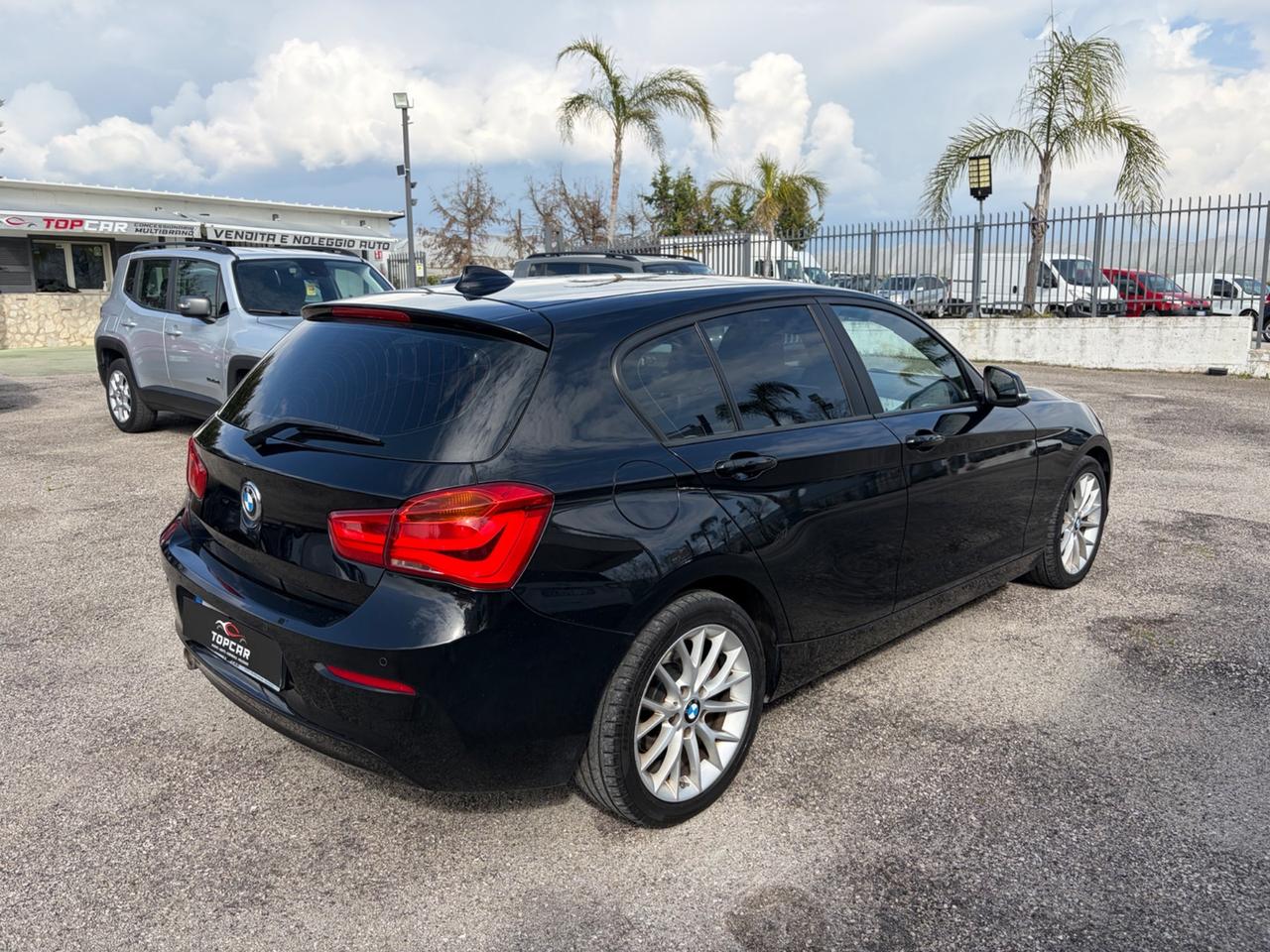 Bmw 116 116d 5p. Business