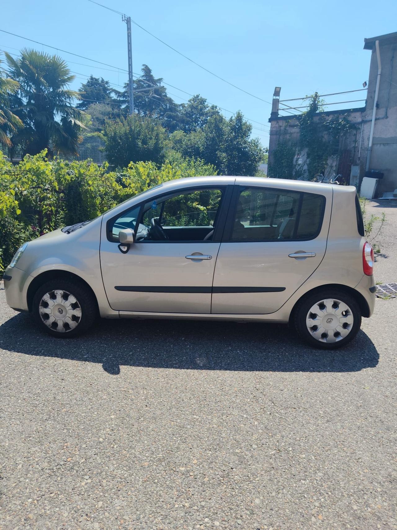 Renault Modus 1.2 16V
