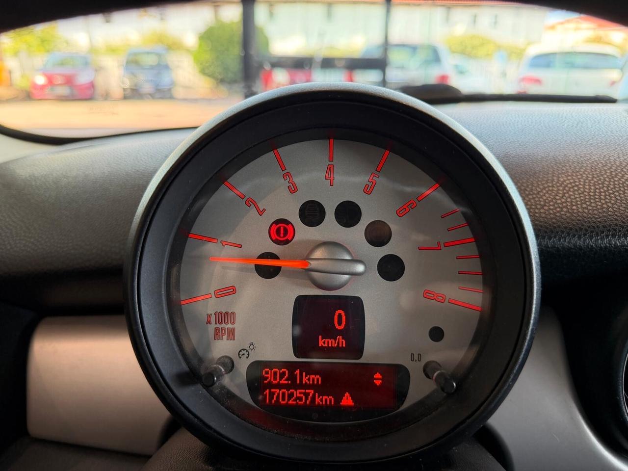 Mini 1.6 16V One (55kW)