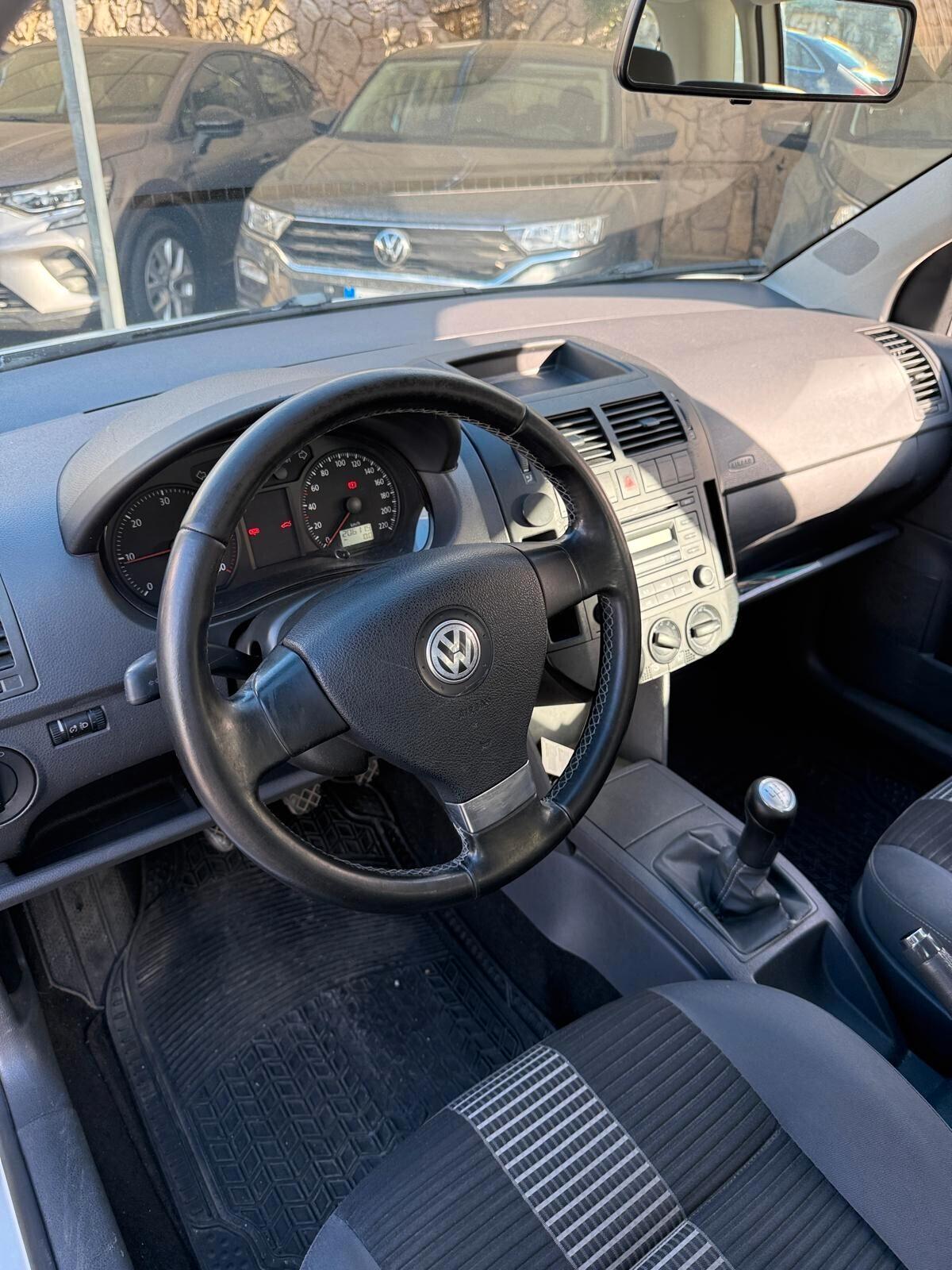 VOLKSWAGEN Polo 2008 1.4 69CV DIESEL NEOPATENTATI