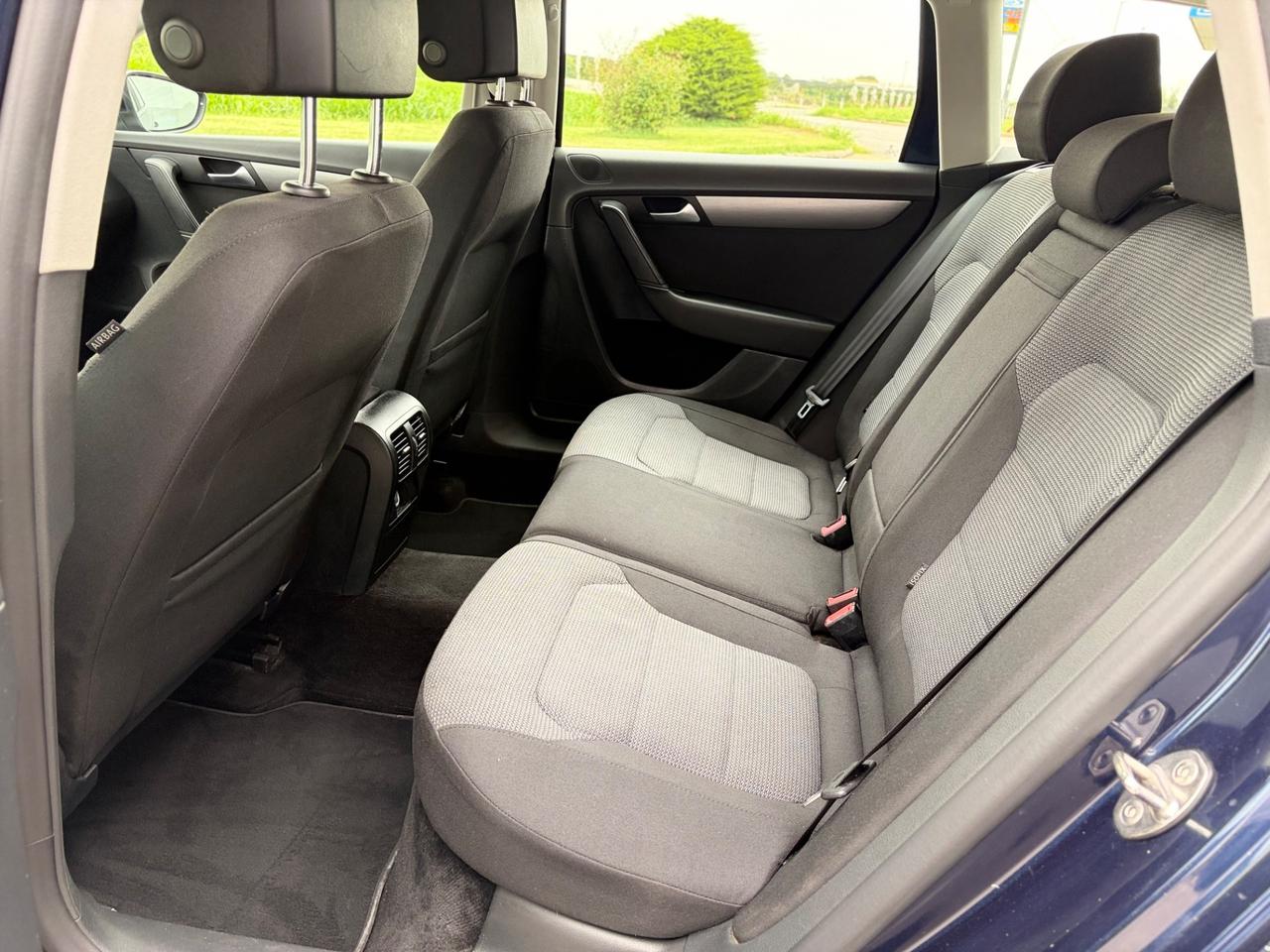 Volkswagen Passat 1.6 TDI 2014