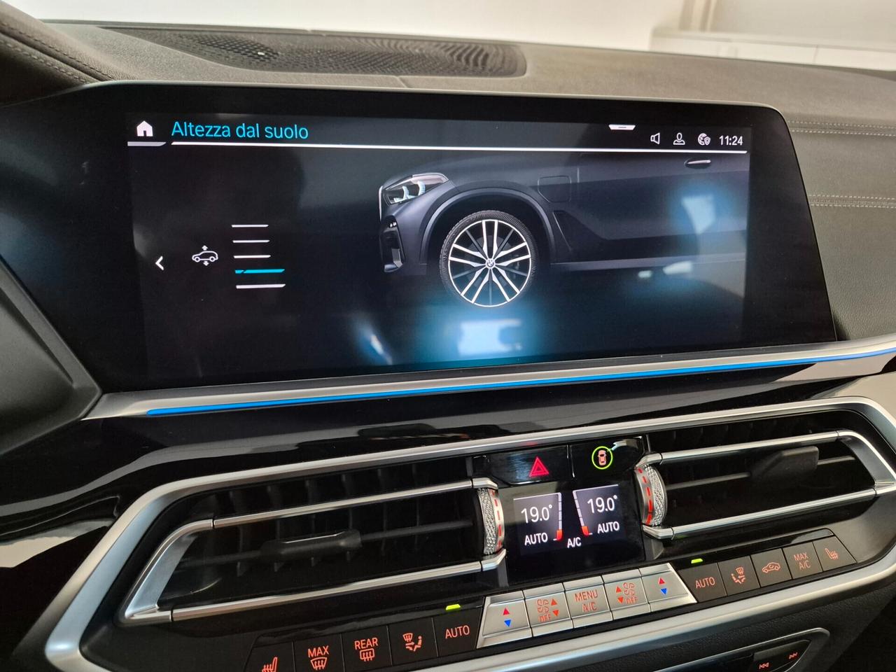 BMW X5 XDRIVE 45E MSPORT LASER PELLE TETTO SOSPENSIONI PNEUMATICHE FRENI M BLU C.21" ADAS 1 PROPRIETARIO