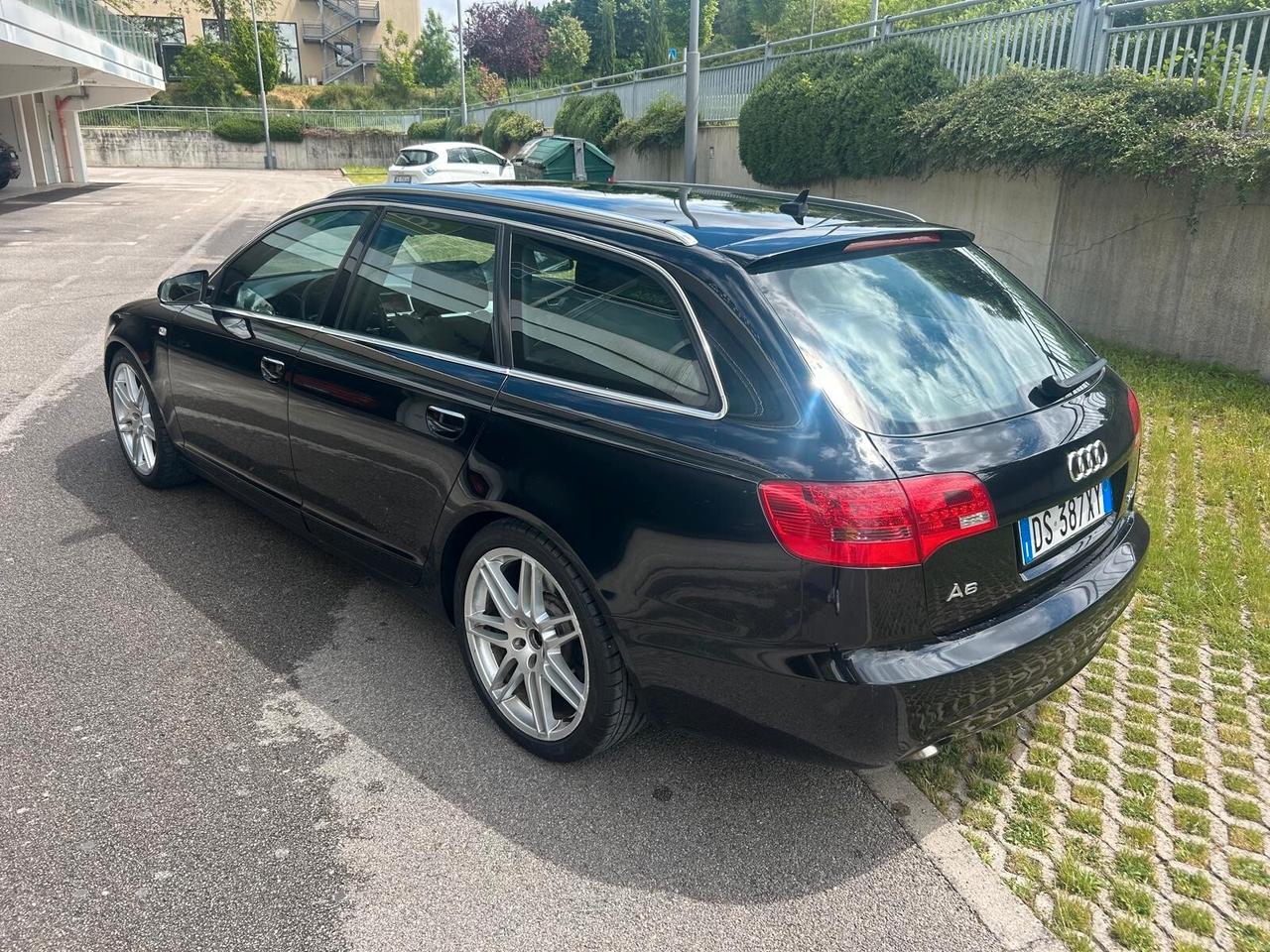 Audi A6 Avant 3.0 V6 TDI F.AP. quattro tiptronic Advanced